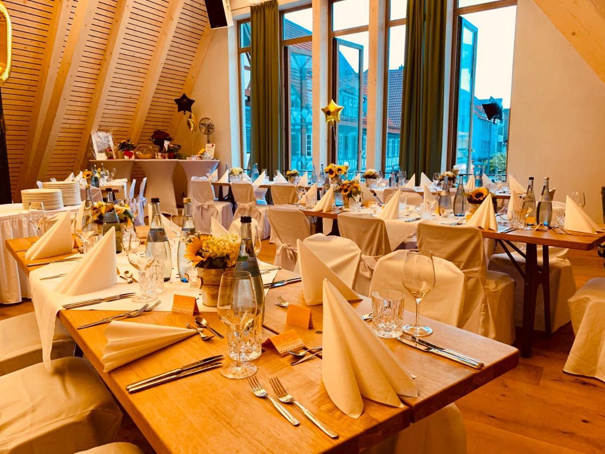 Stadthotel Waldhorn Кирххайм-унтер-Тек Экстерьер фото